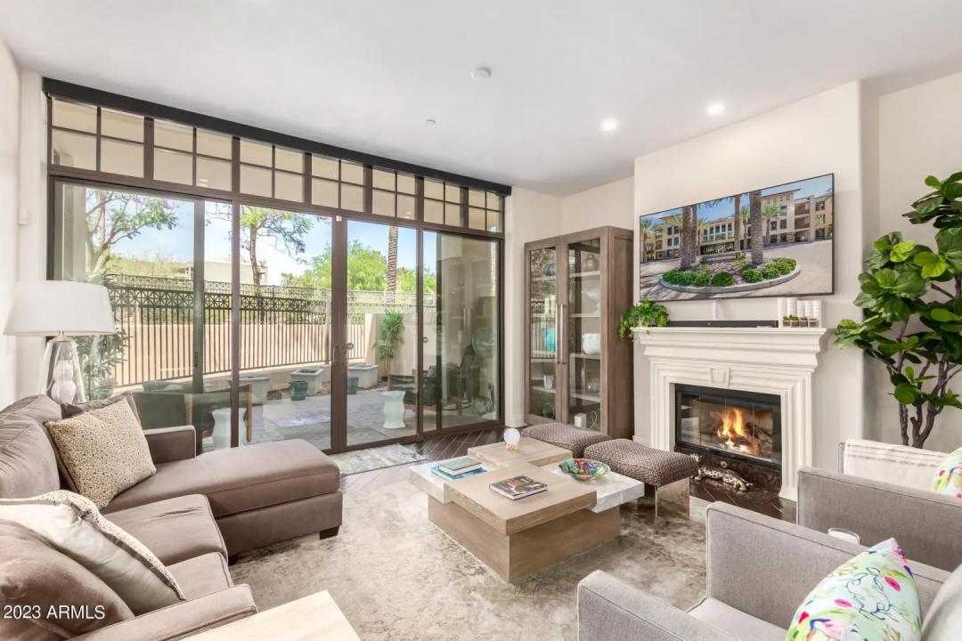 8 E BILTMORE Estate 114 Phoenix AZ 85016