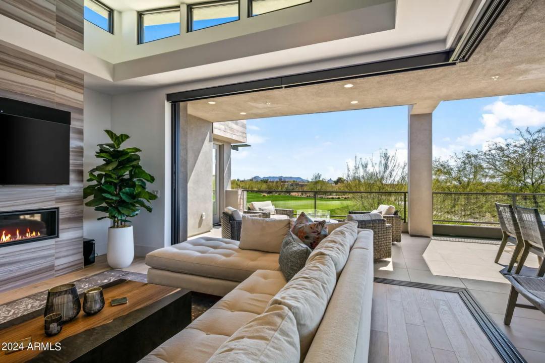 37200 N Cave Creek Road 2124 Scottsdale AZ 85262