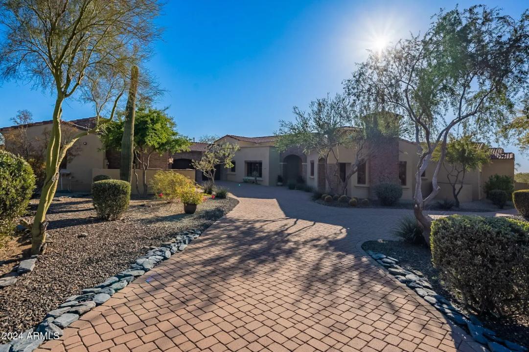 5681 E CANYON RIDGE NORTH Drive Cave Creek AZ 85331