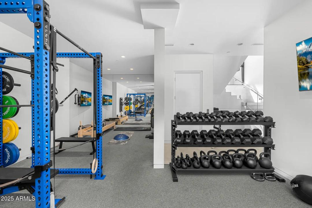 Real Estate Picture 29