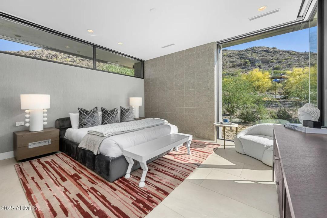 Real Estate Picture 41