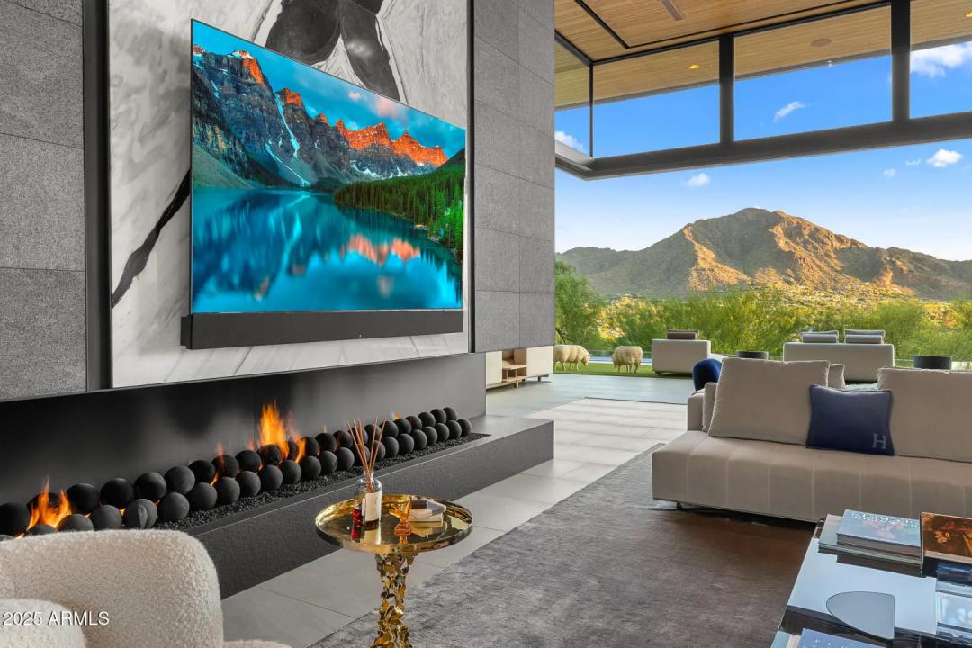 Real Estate Picture 60