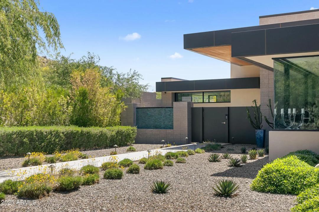 Real Estate Picture 68