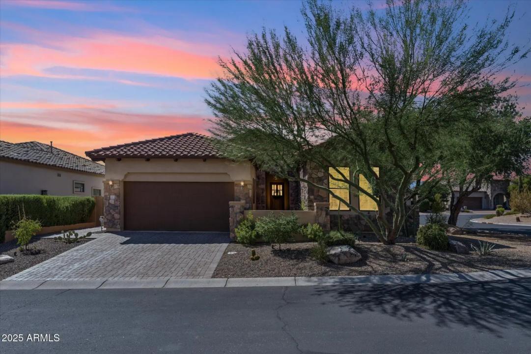 1912 N WOODRUFF Mesa AZ 85207