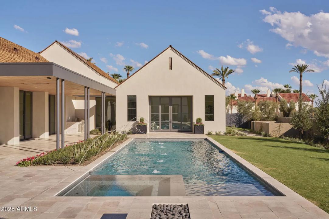 4600 N Rubicon Avenue 2 Phoenix AZ 85018