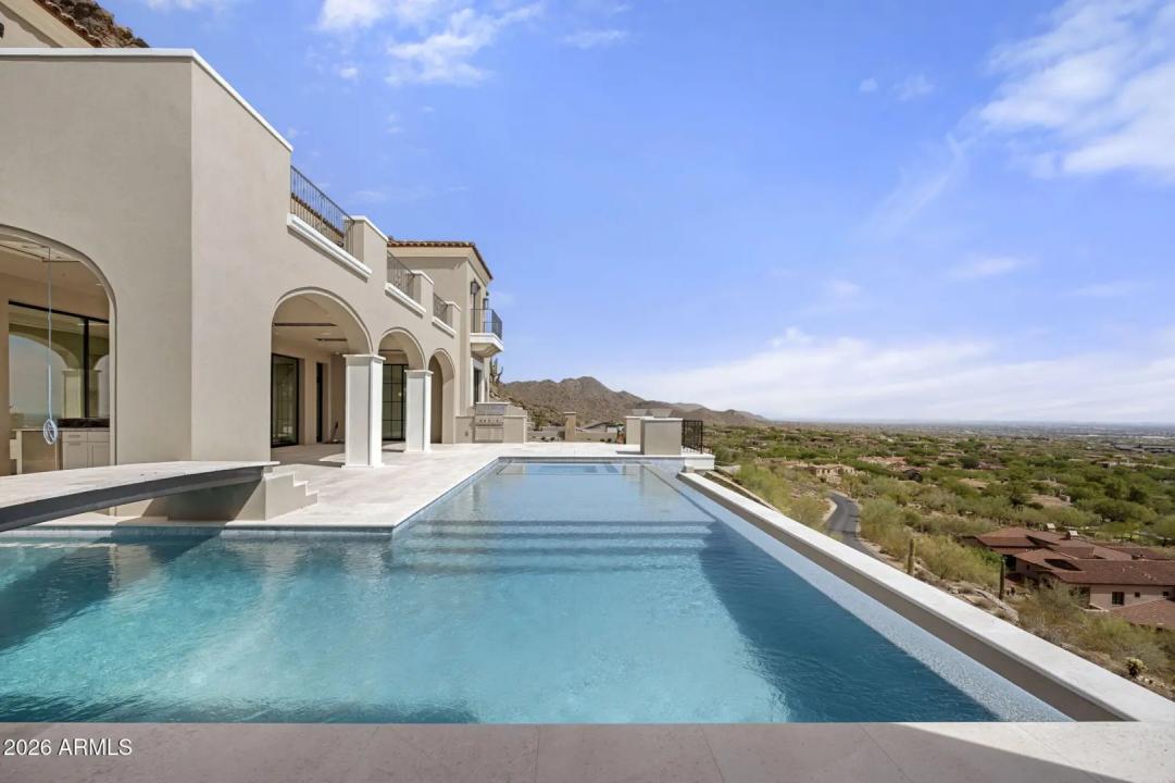 Real Estate Picture 21