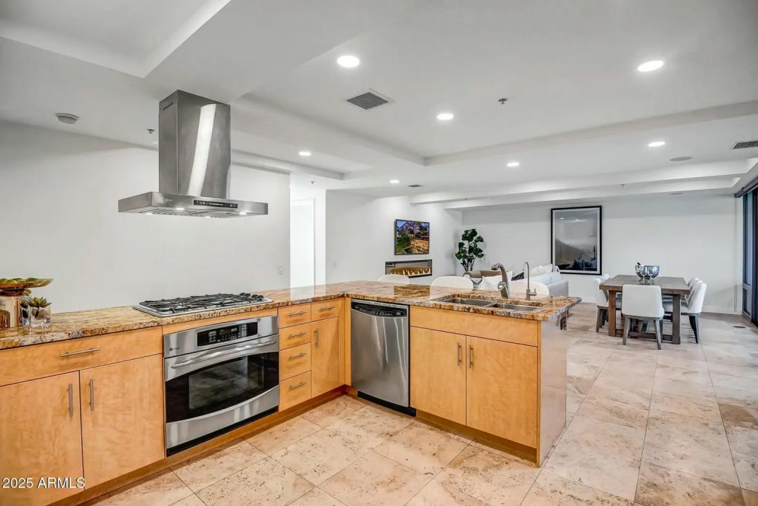 7121 E RANCHO VISTA Drive 5011 Scottsdale AZ 85251