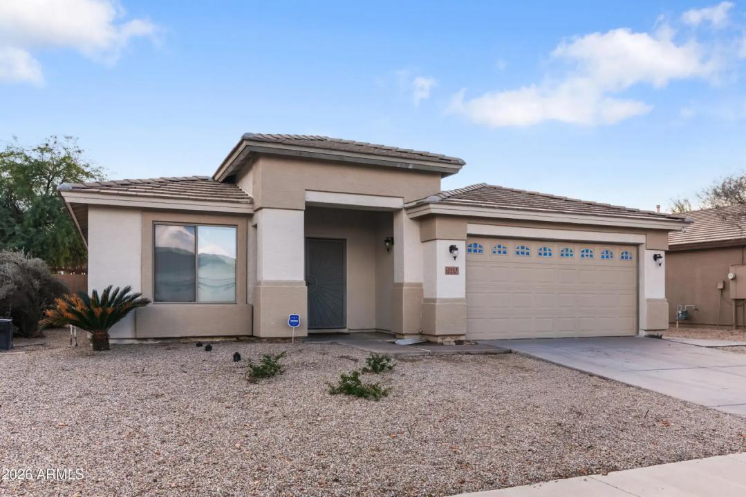 2113 W NANCY Lane Phoenix AZ 85041