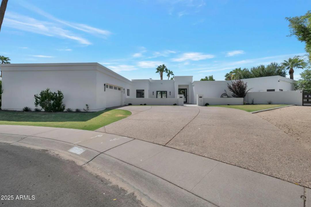 9027 N 82ND Street Scottsdale AZ 85258