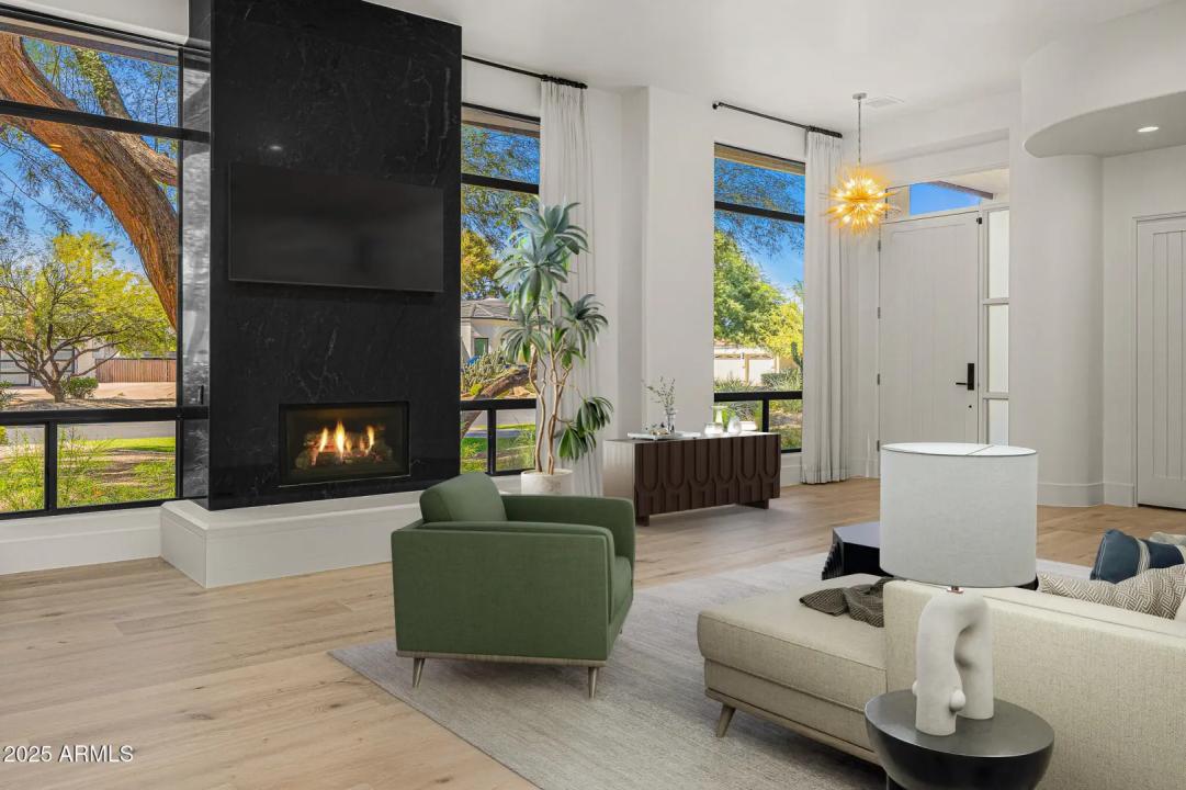 8487 N CANTA BELLO Paradise Valley AZ 85253