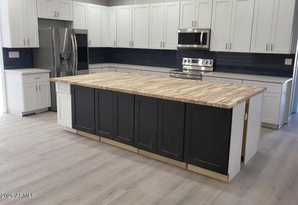 2511 E BROADWAY Road Phoenix AZ 85040