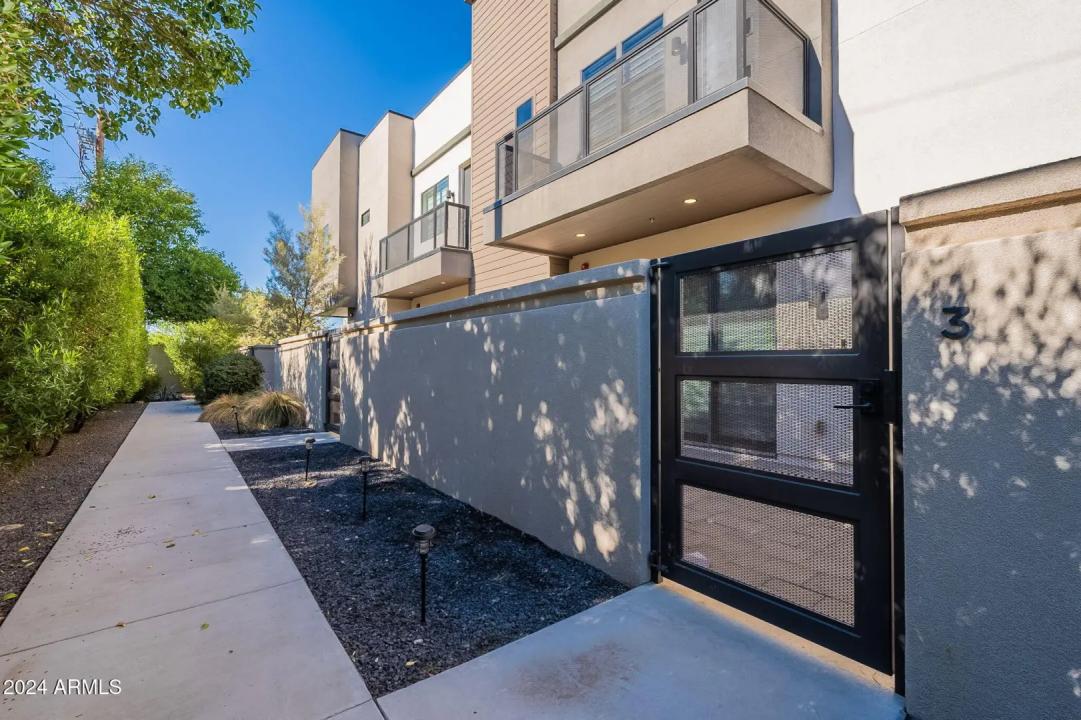 2645 E OSBORN Road 3 Phoenix AZ 85016