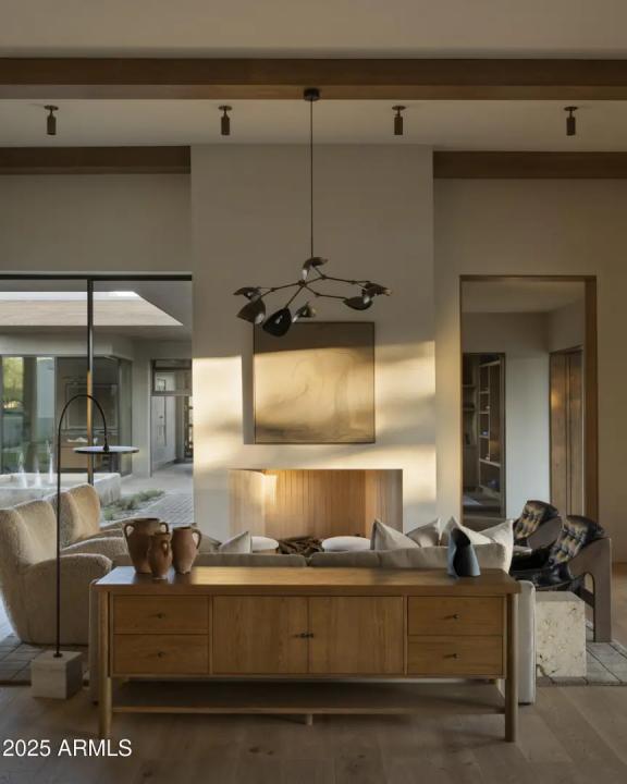 Real Estate Picture 9