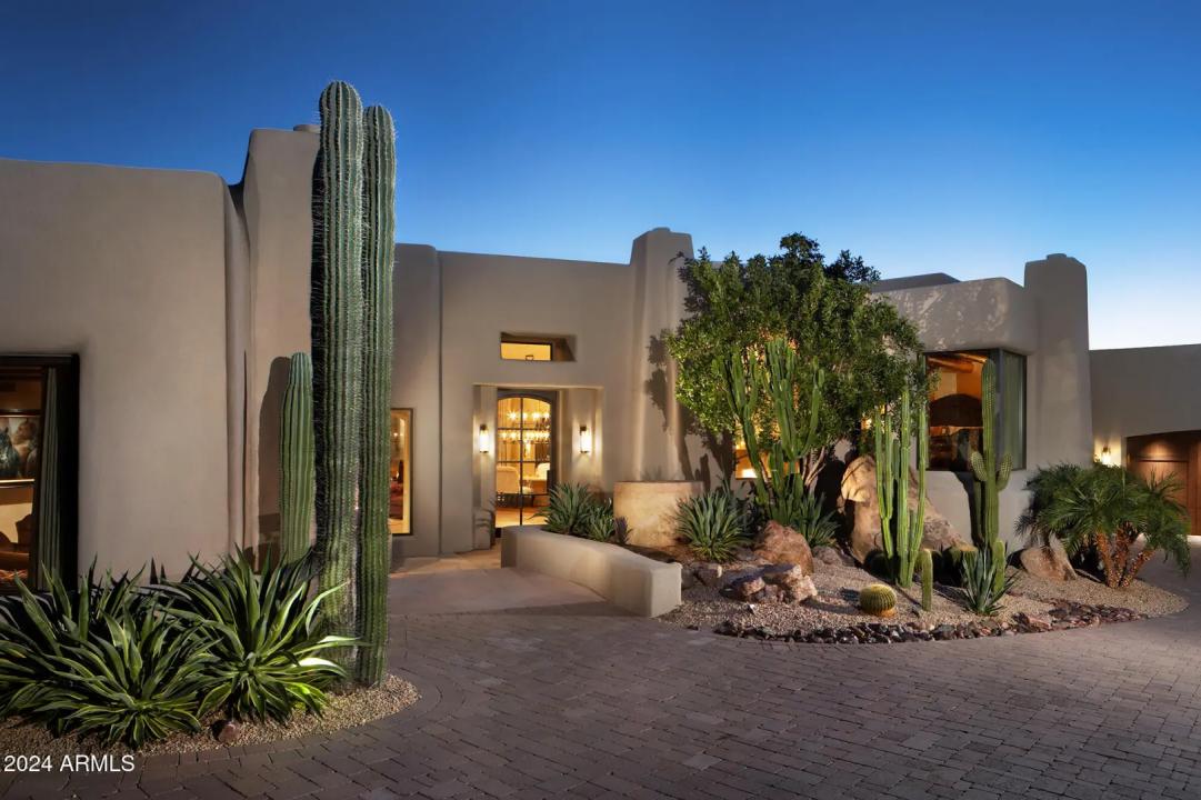 10040 E HAPPY VALLEY Road 504 Scottsdale AZ 85255
