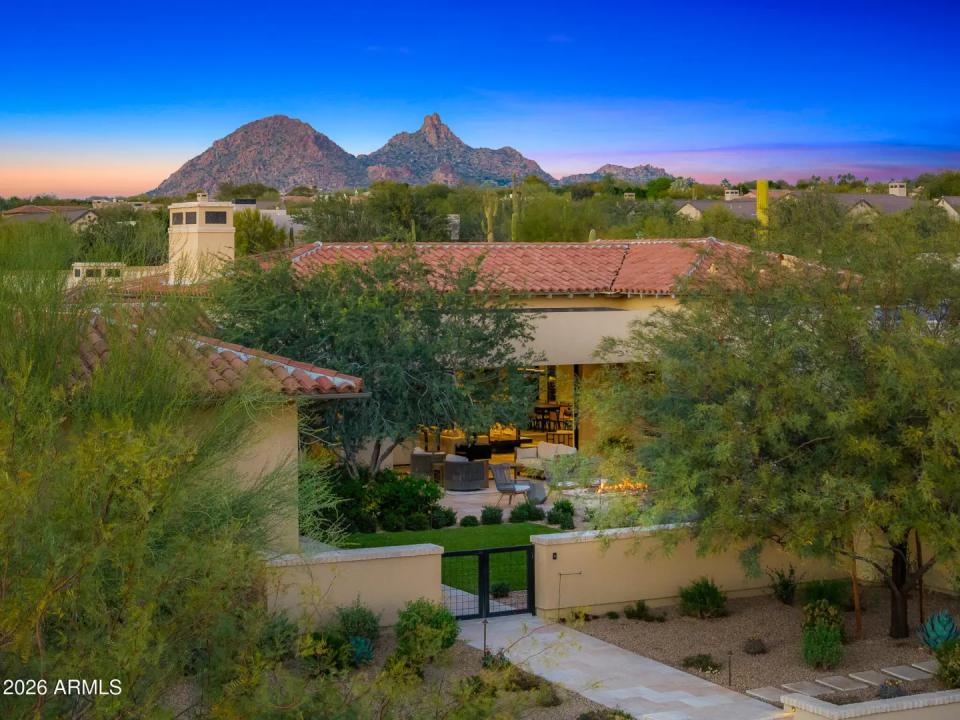 8820 E SANDS Drive Scottsdale AZ 85255