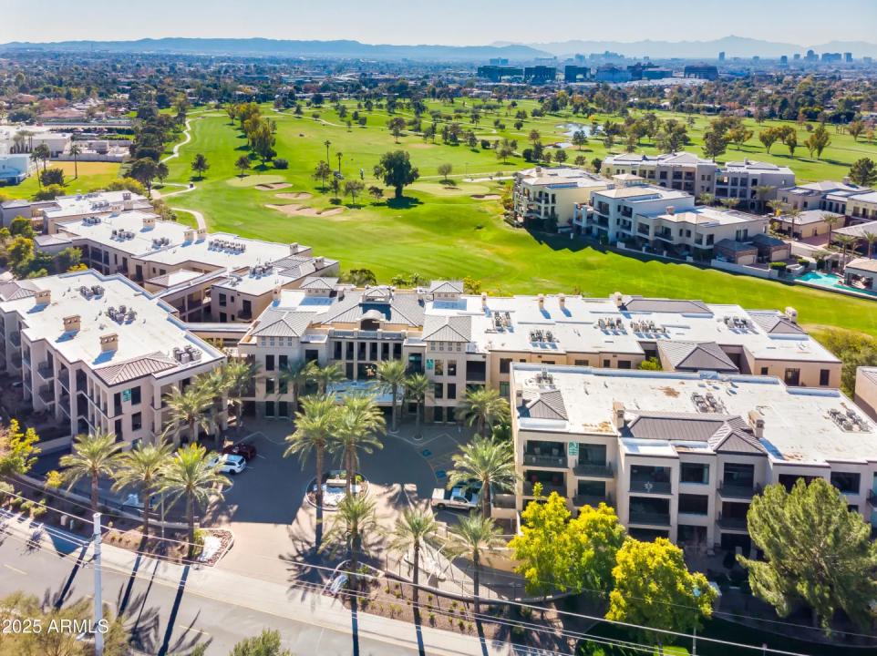 8 E BILTMORE Estate 215 Phoenix AZ 85016