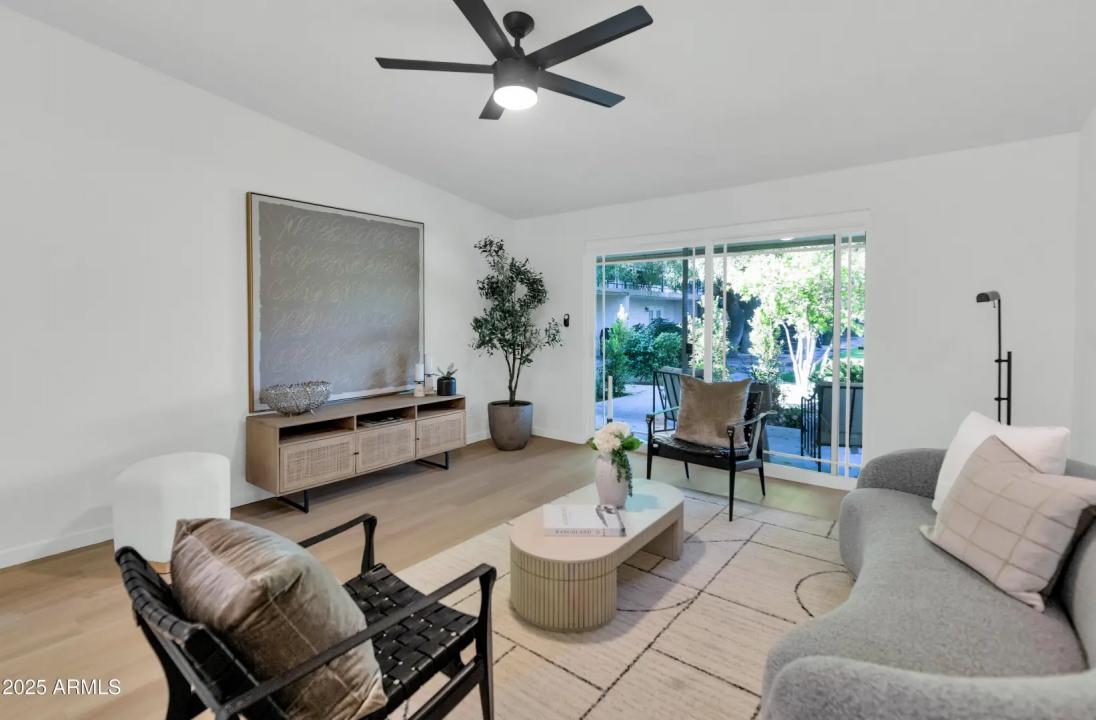 3505 E CAMPBELL Avenue 7 Phoenix AZ 85018