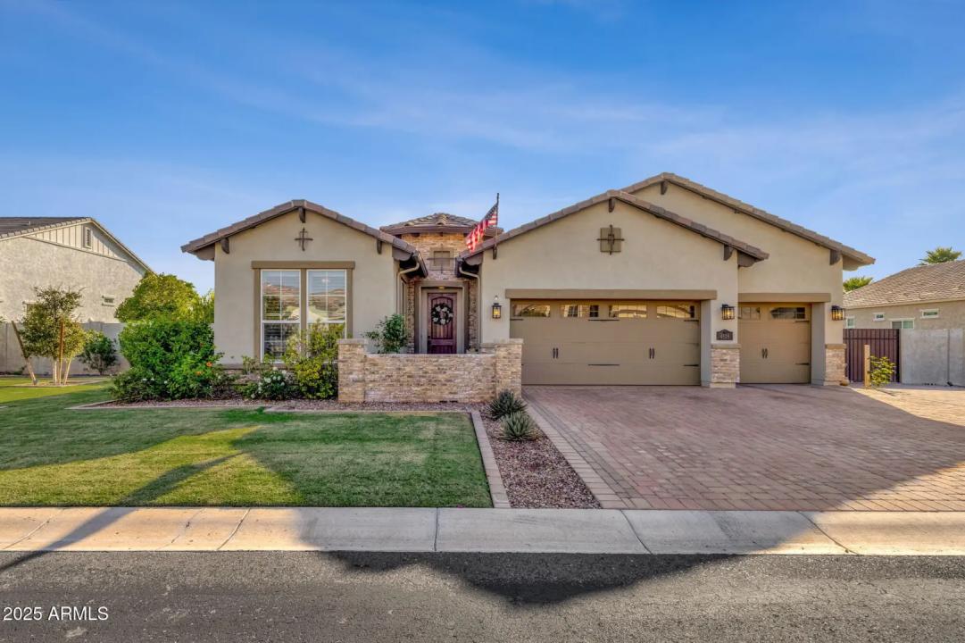 4525 E FOUNTAIN Street Mesa AZ 85205