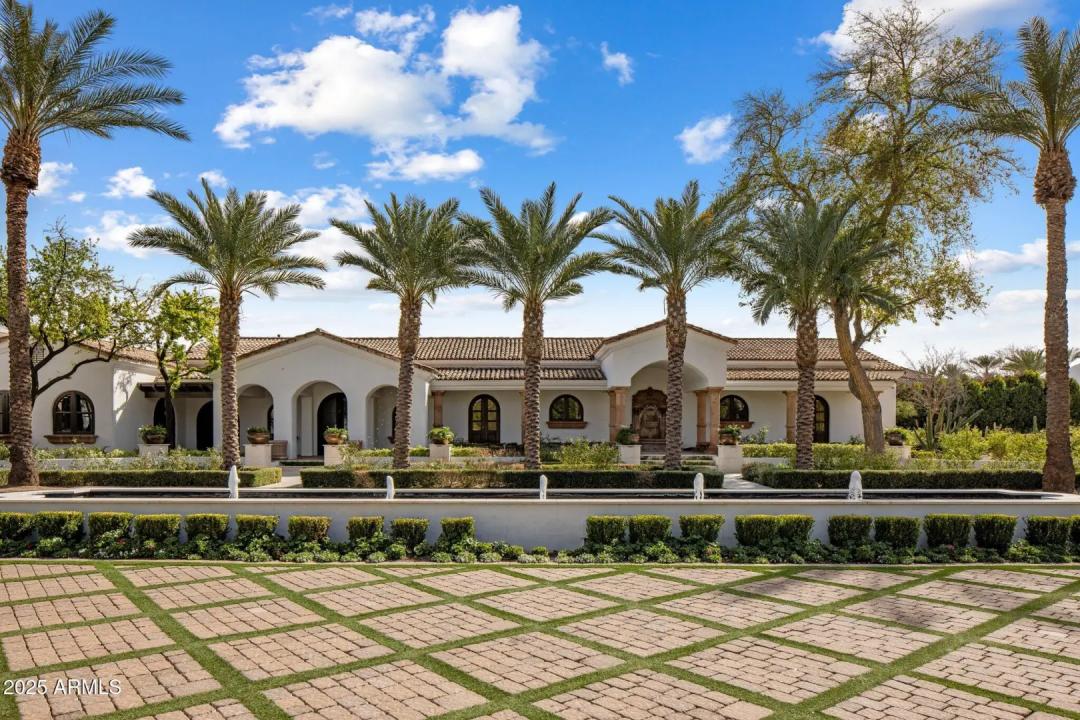 7533 N 70TH Street Paradise Valley AZ 85253
