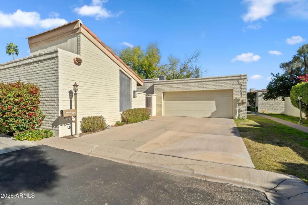 114 E SAN MIGUEL Avenue Phoenix AZ 85012