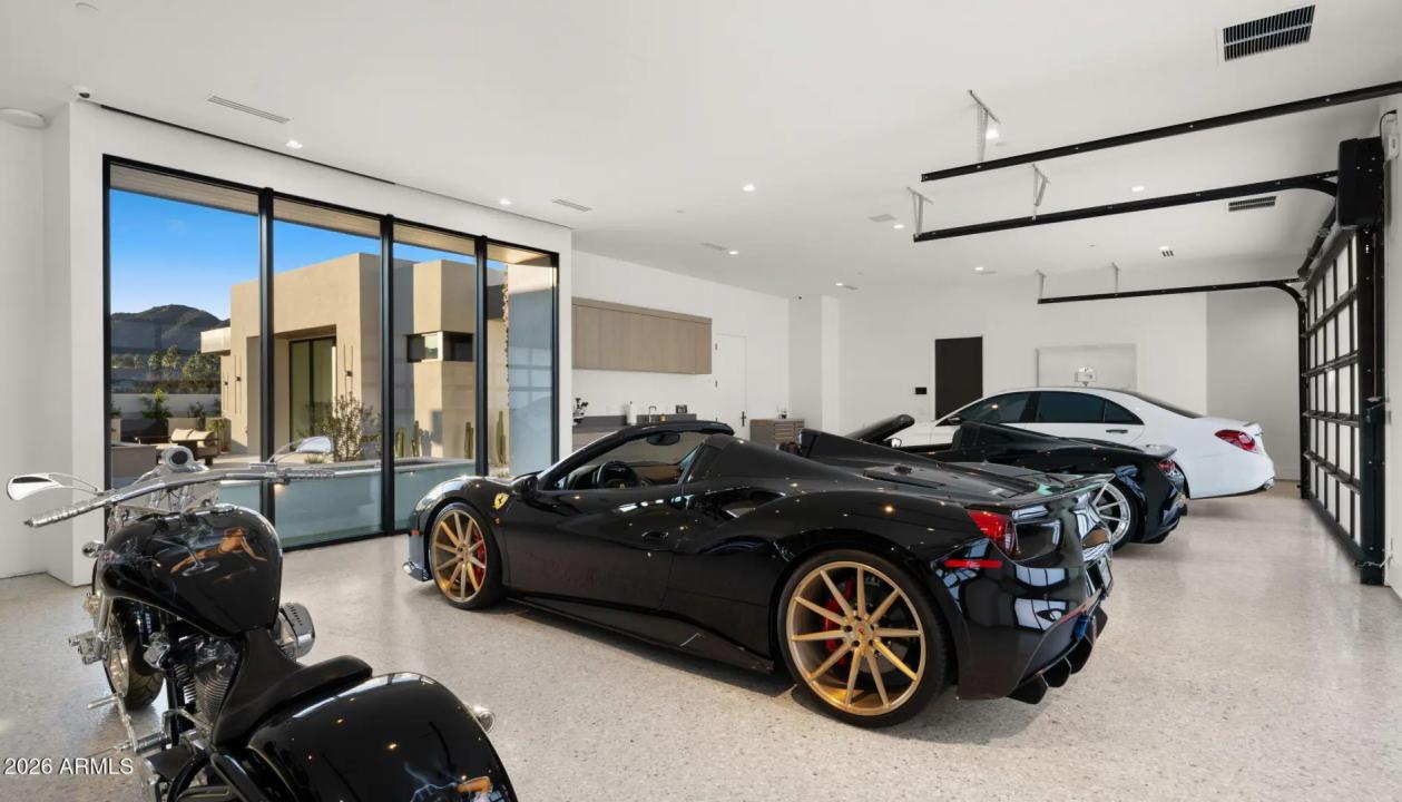 Real Estate Picture 82