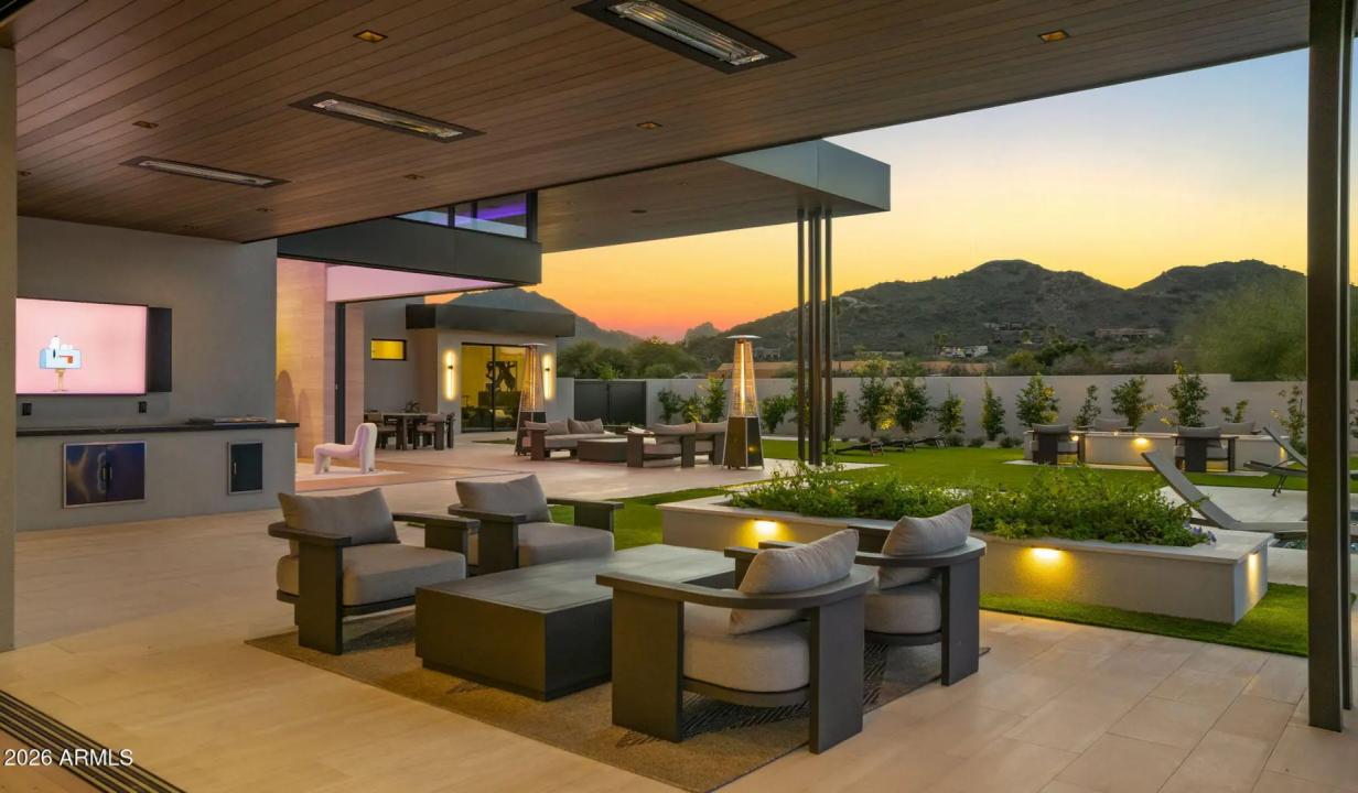 Real Estate Picture 107