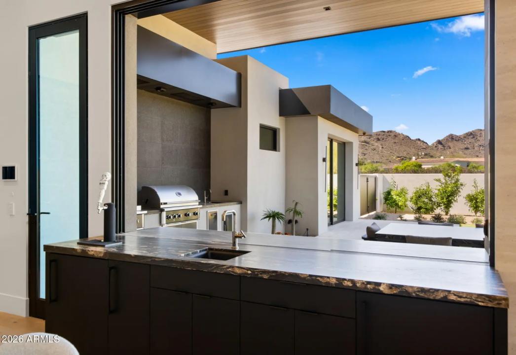 Real Estate Picture 34