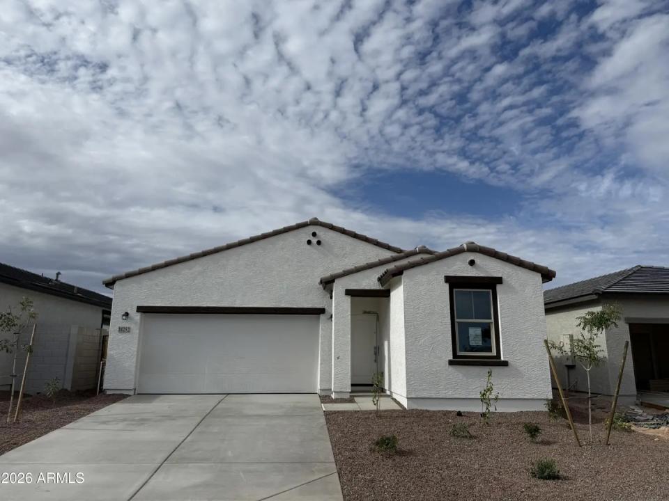 18252 W AVENIDA DEL SOL Surprise AZ 85387