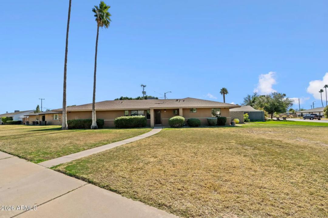 2055 W Edgemont Avenue Phoenix AZ 85009