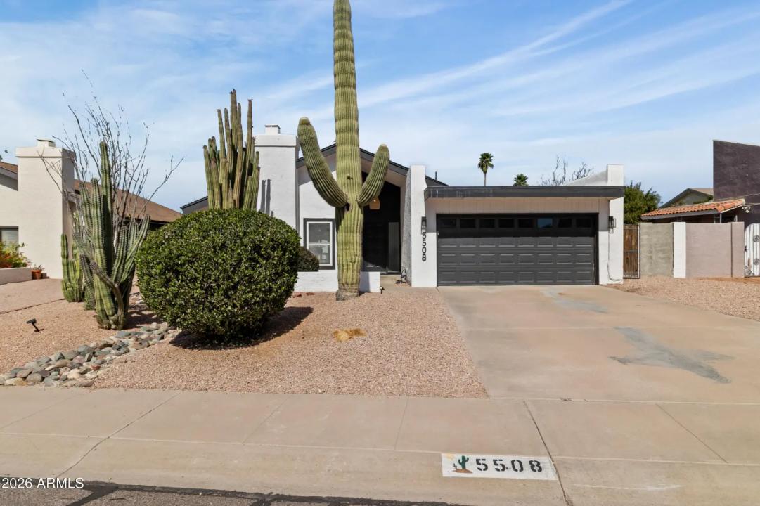 5508 E CAMBRIDGE Avenue Phoenix AZ 85008