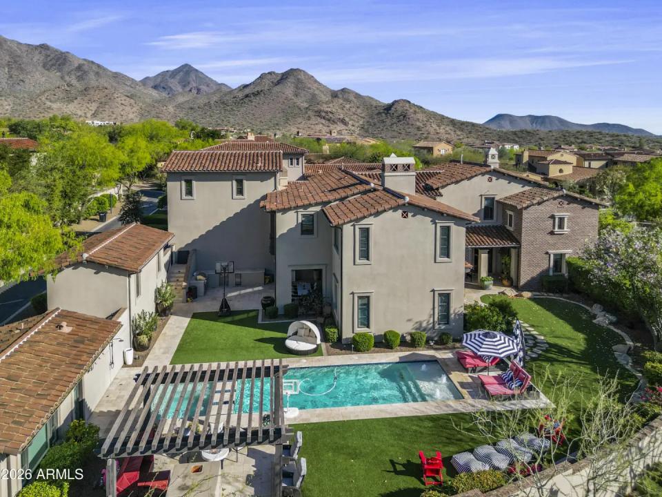 10191 E DIAMOND RIM Drive 2122 Scottsdale AZ 85255