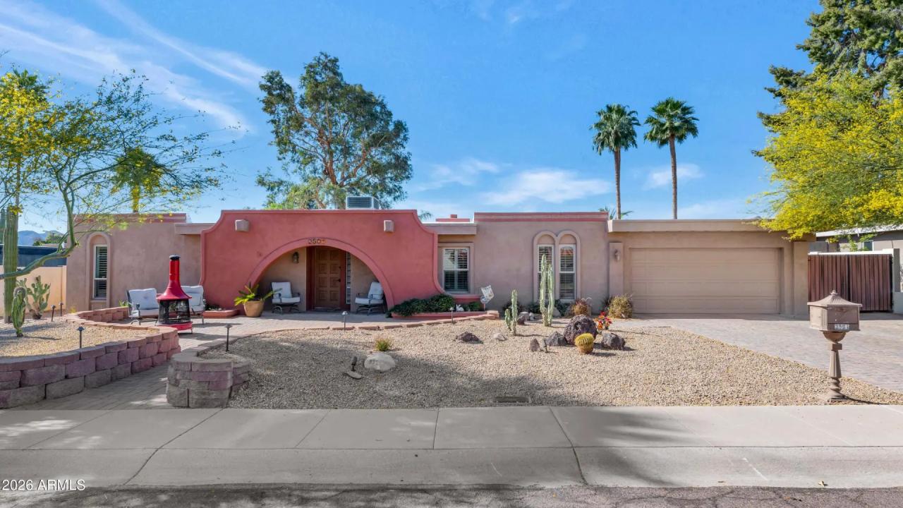 2501 E YUCCA Street Phoenix AZ 85028