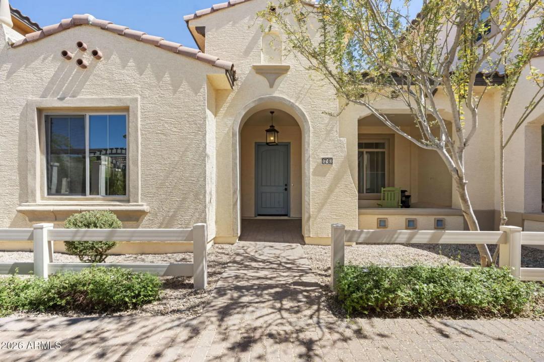 1500 E WAHALLA Lane E7 Phoenix AZ 85024