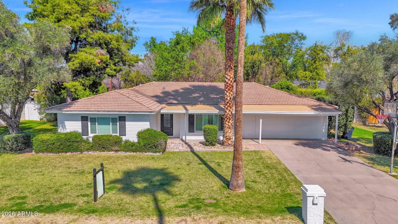 1010 W VISTA Avenue Phoenix AZ 85021