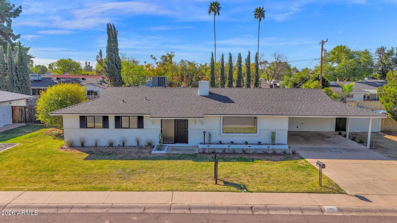 501 W SELDON Lane Phoenix AZ 85021