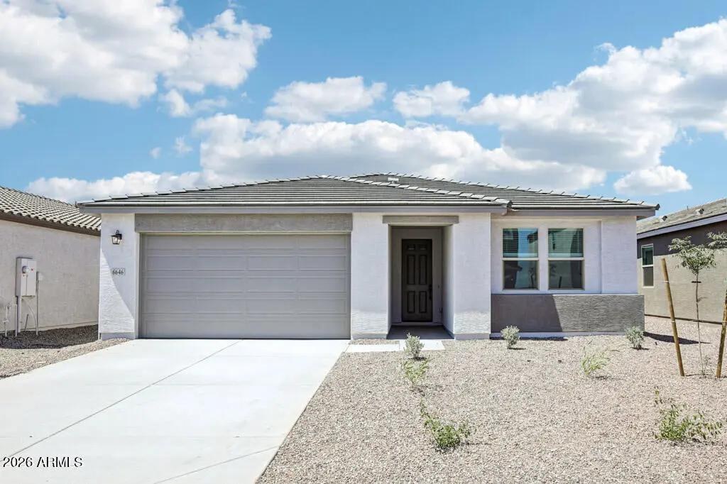 6646 E FIDDLENECK Way San Tan Valley AZ 85143