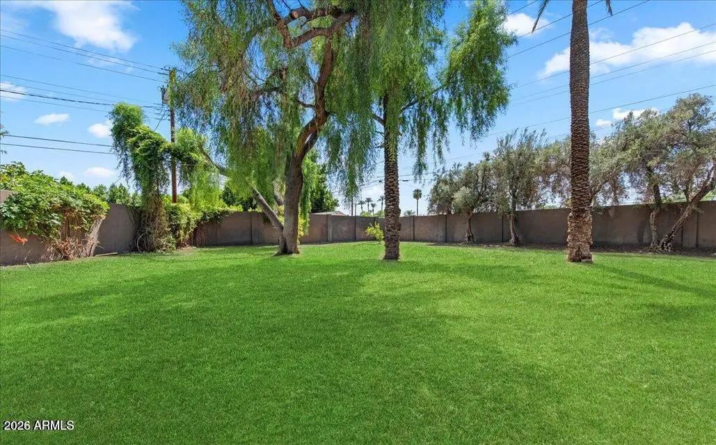 4721 E CALLE REDONDA Street 33 Phoenix AZ 85018