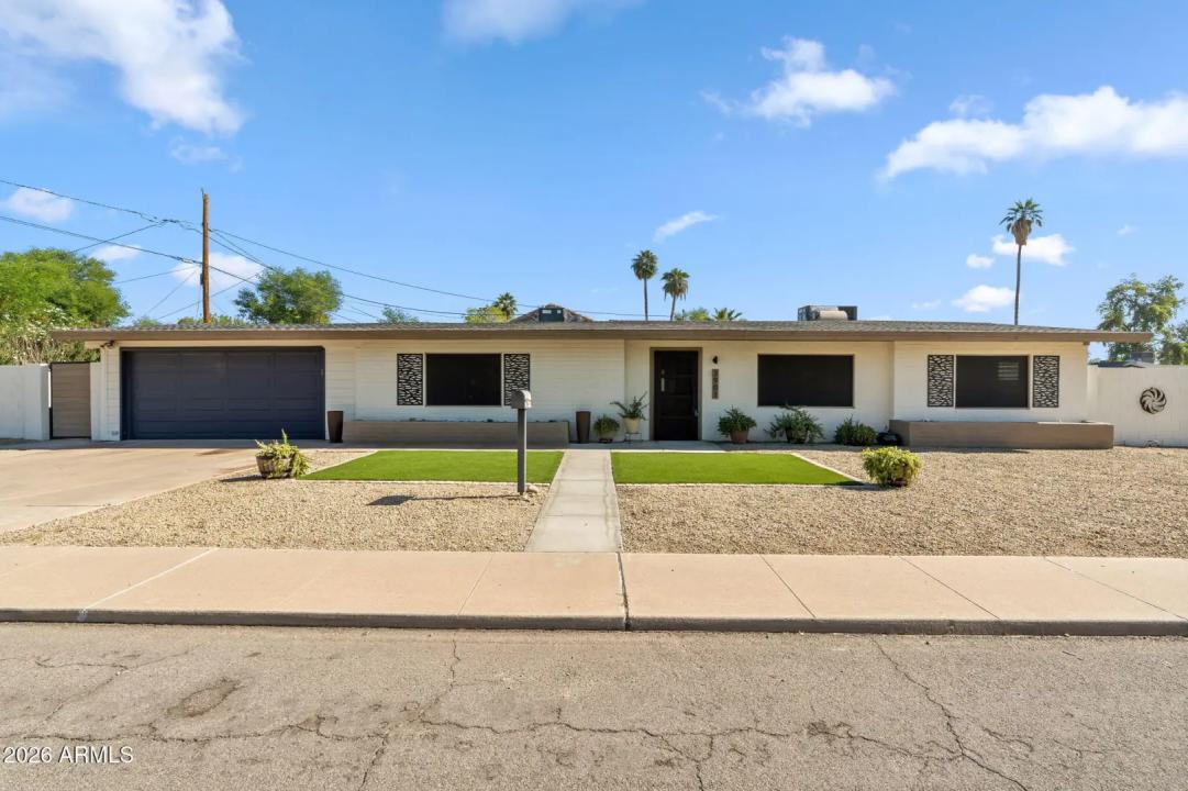 3901 N 19TH Street Phoenix AZ 85016