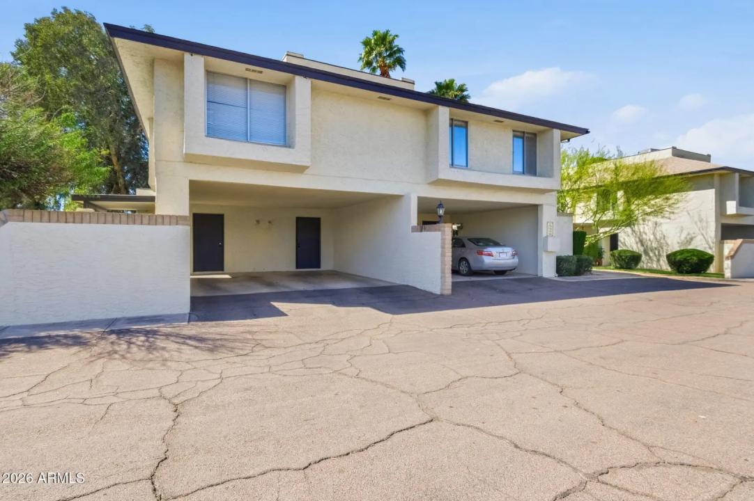 780 E EUGIE Avenue Phoenix AZ 85022