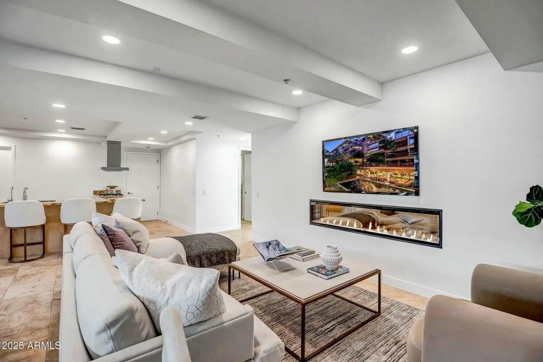 7121 E Rancho Vista Drive Unit 5011 Scottsdale AZ 85251