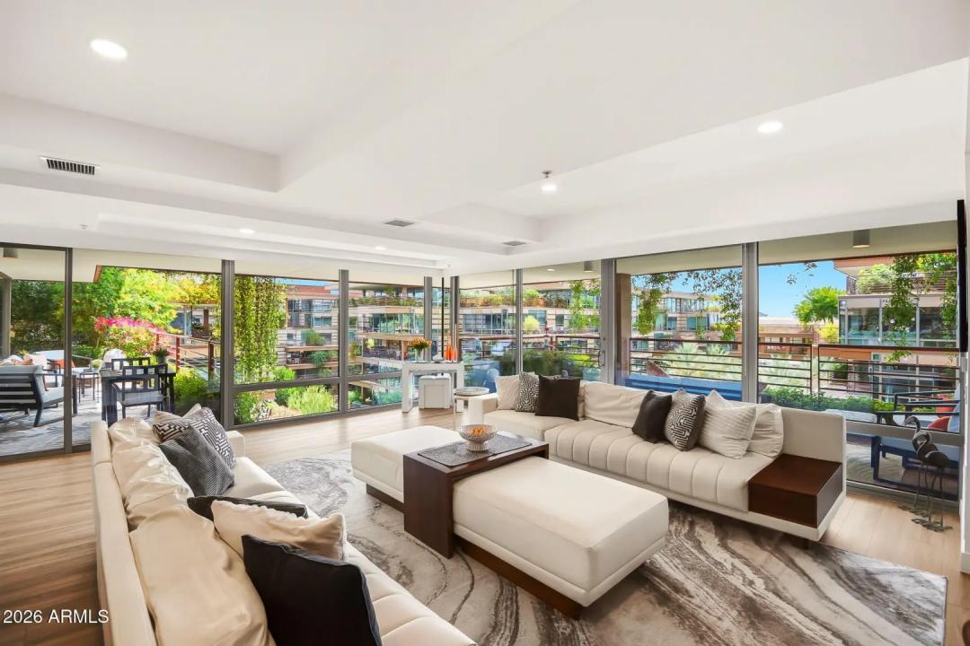 7141 E Rancho Vista Drive 6008 Scottsdale AZ 85251