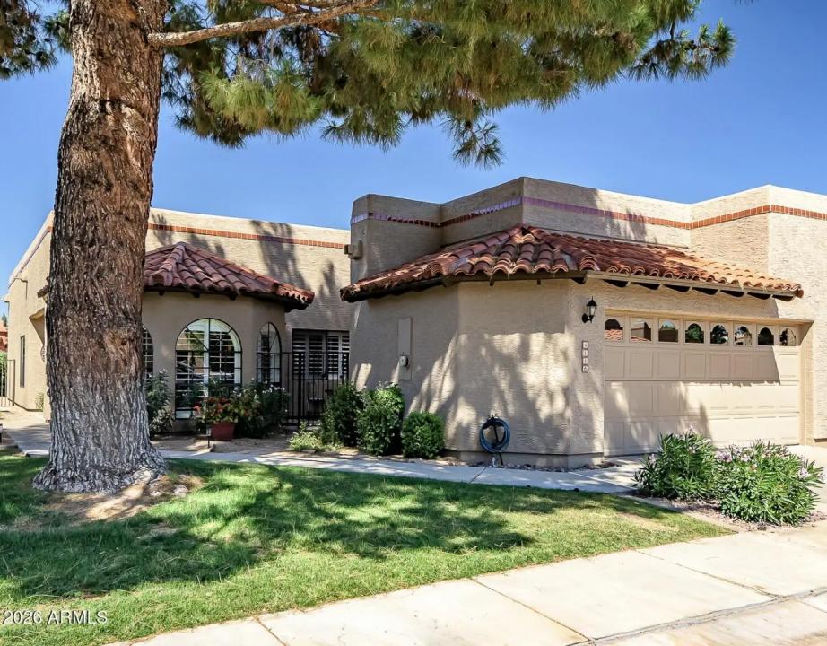 4116 E Paradise Drive Phoenix AZ 85028
