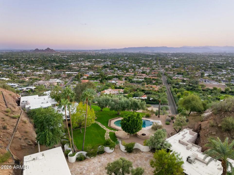 Real Estate Picture 20