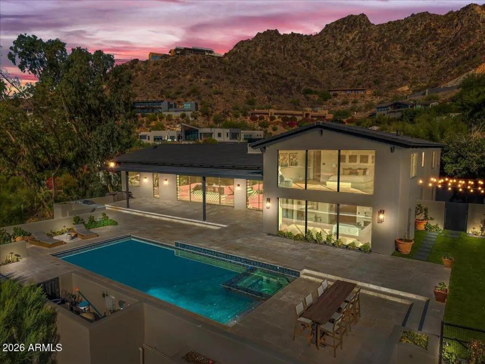 7347 N RED LEDGE Drive Paradise Valley AZ 85253