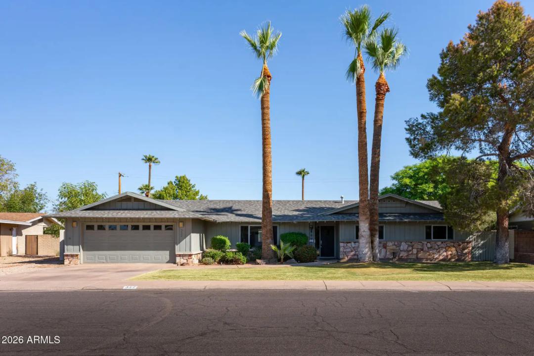 332 E Geneva Drive Tempe AZ 85282