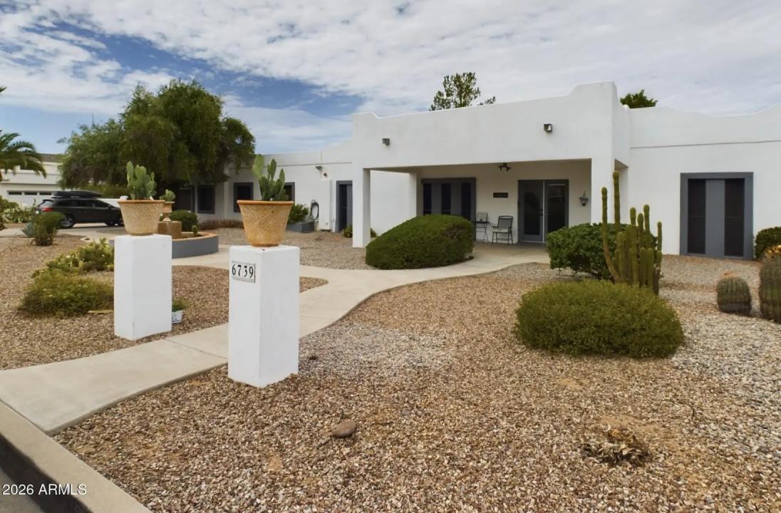 6739 E Sweetwater Avenue Scottsdale AZ 85254