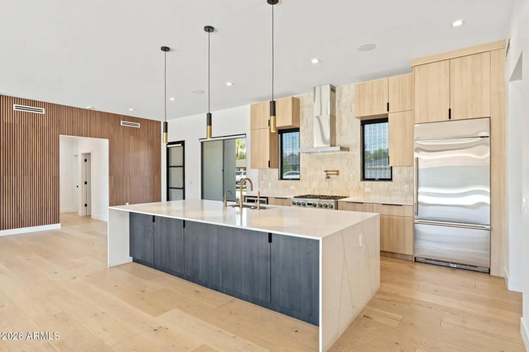 3446 N 47TH Street Phoenix AZ 85018