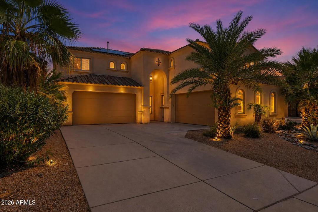 17881 W LARKSPUR Drive Surprise AZ 85388