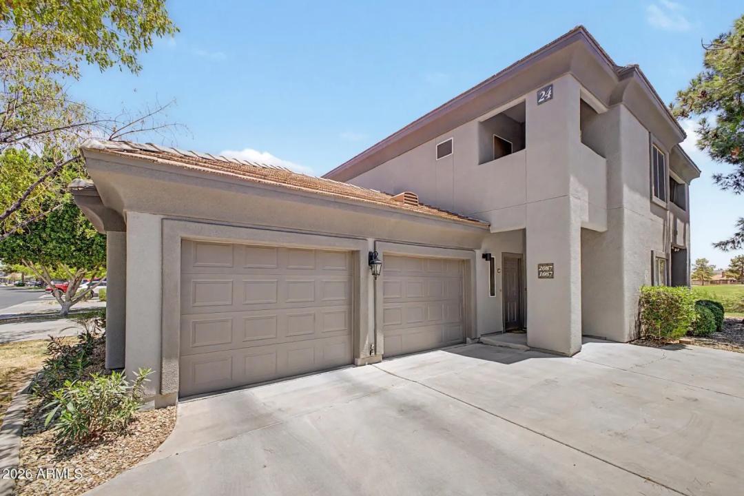 7401 W ARROWHEAD CLUBHOUSE Drive 2087 Glendale AZ 85308