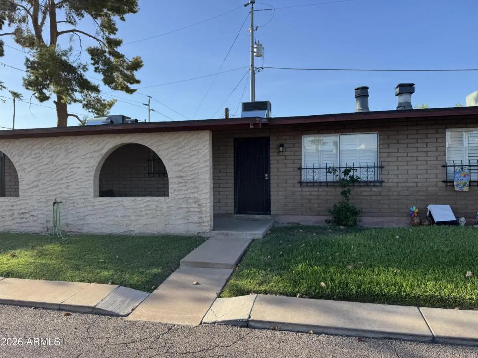6735 N 16TH Street 2 Phoenix AZ 85016